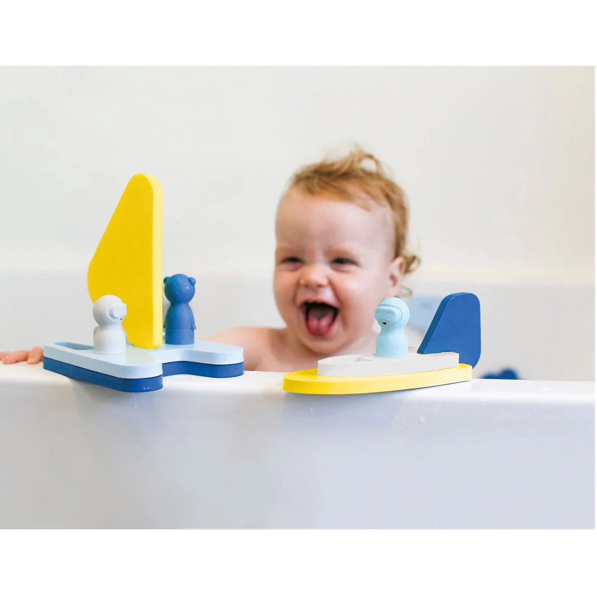 QUUT  Puzzle Friends Foam Puzzle Shapes Bath Toy