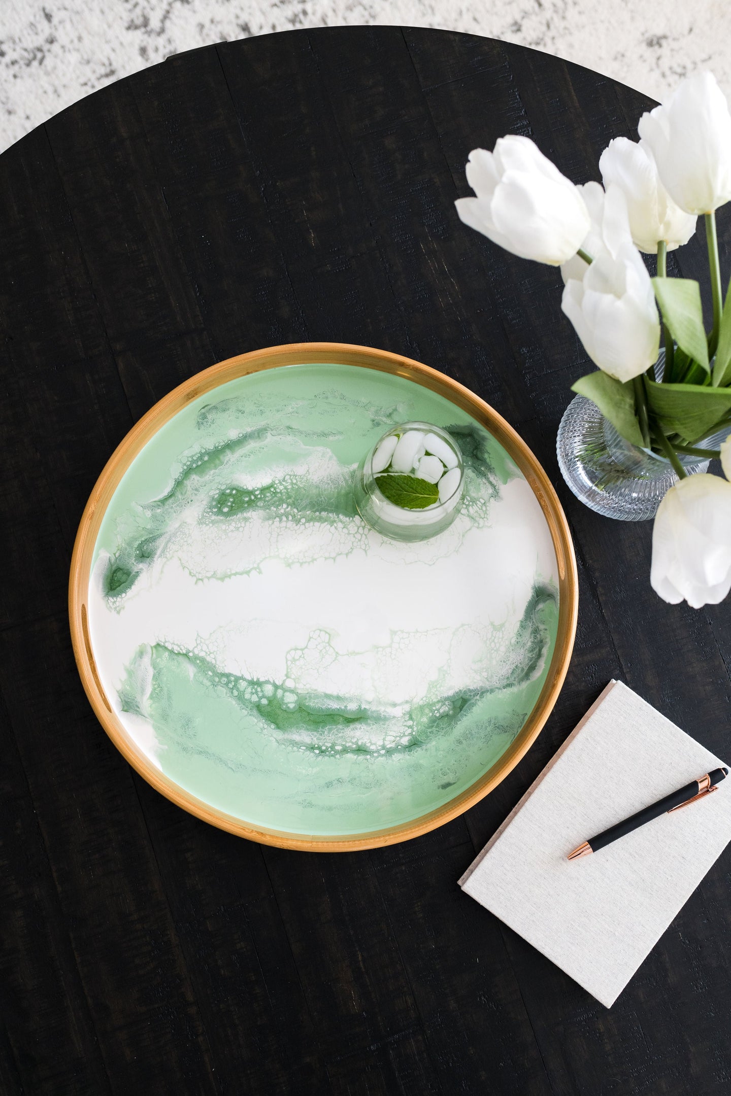 Lynn & Liana Round Serving Tray