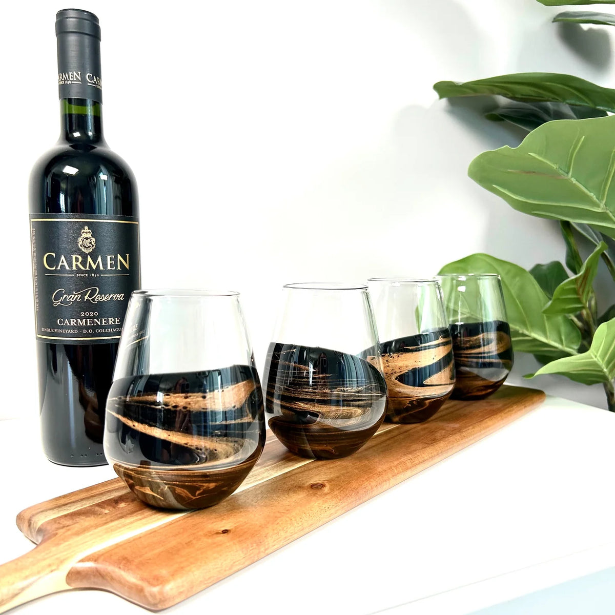 Lynn &amp; Lianna  Stemless Glass Set of 4