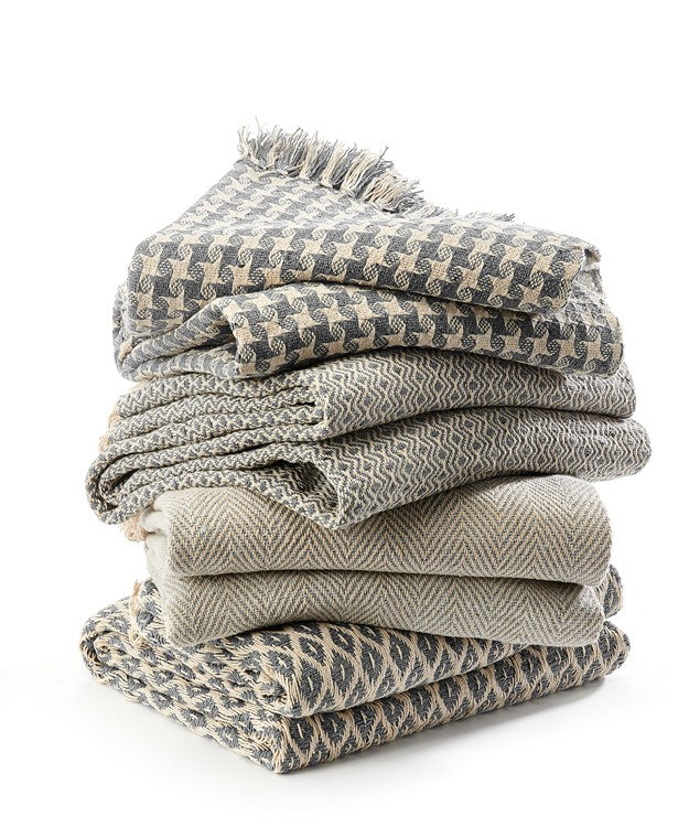 Throw- Grey & Cream Handloom