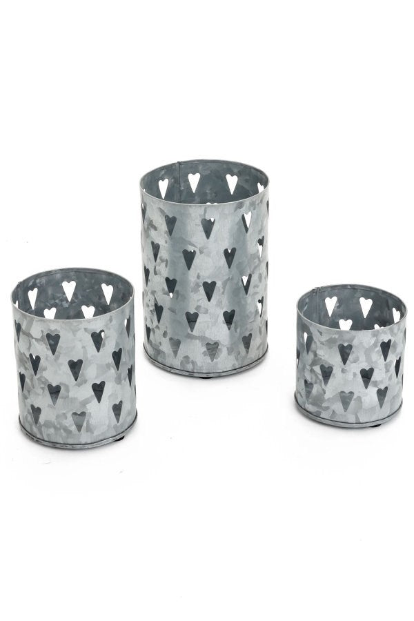 Metal Heart Cut Out Lantern S3